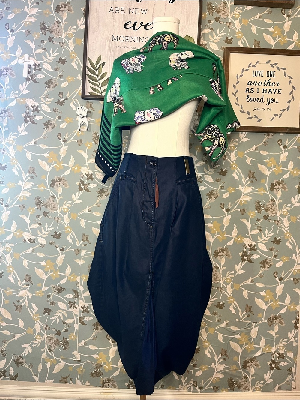 HIGH Couture Ballon Skirt US 8